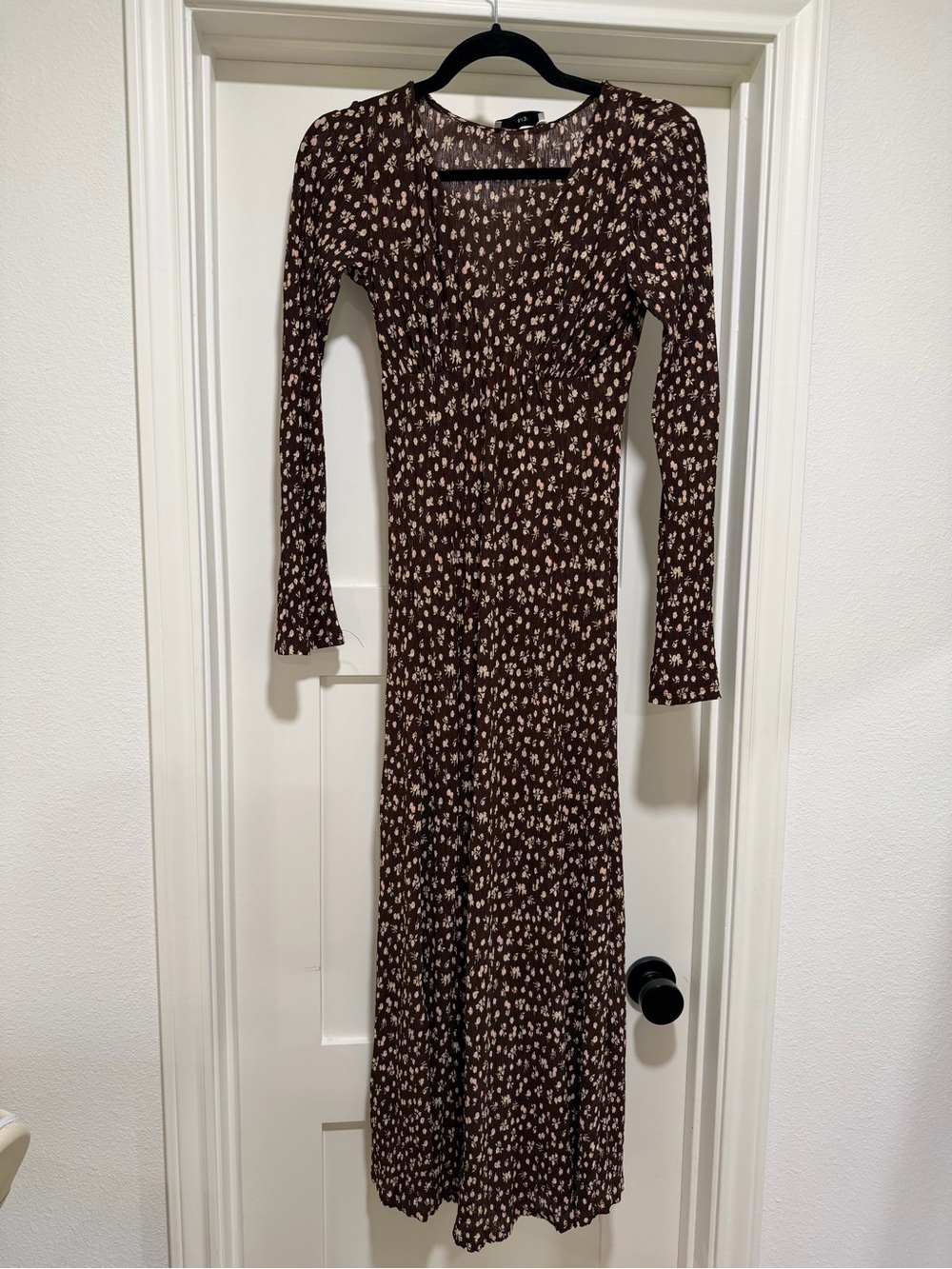 NWT MANGO Print Long Sleeve Maxi Dress - Brown 4 - Picture 6 of 8